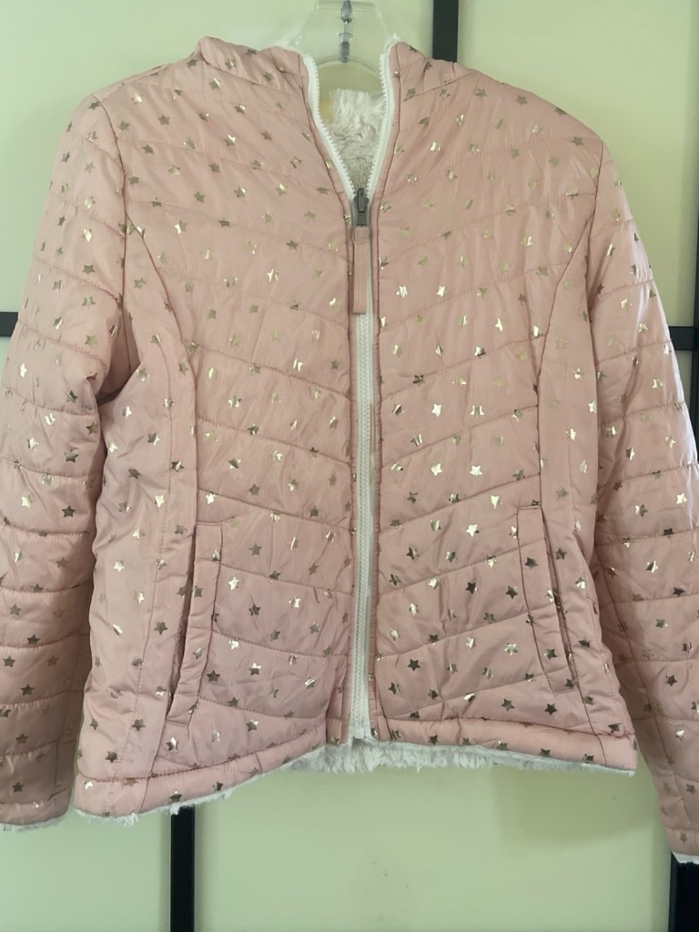 Light Pink Star-Print Quilted Puffer Jacket with Sherpa Lining